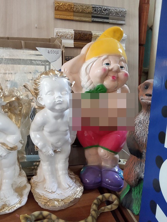 Когда не ожидаешь внезапно увидеть сиськи