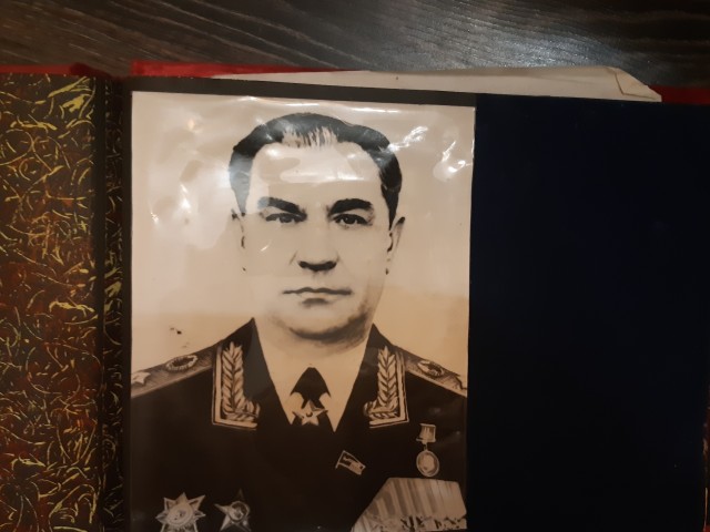 Всех причастных к 23 февраля с праздником!