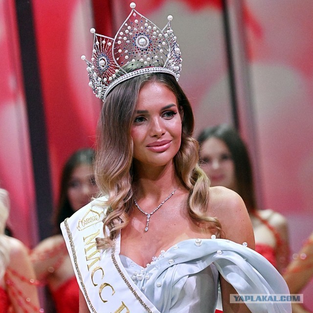 «Мисс Вселенной-2025» стала Фатима Бош из Мексики, которую организатор конкурса называл «тупицей»
