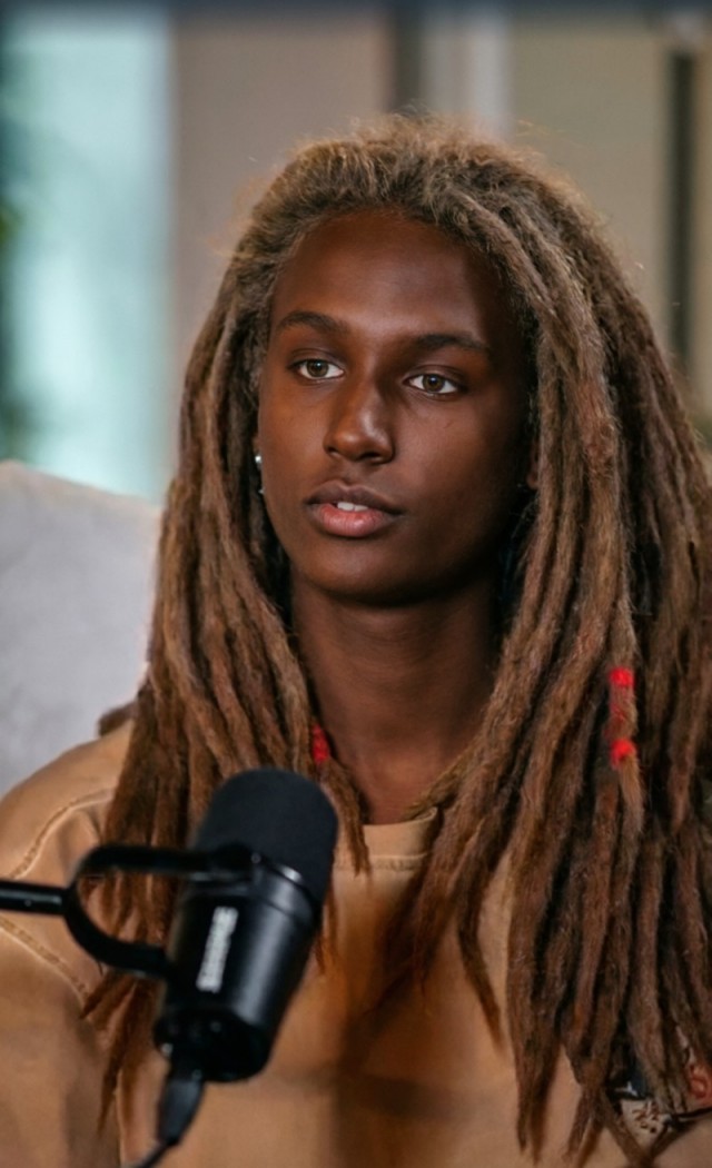 Узнаёте, чей чын?