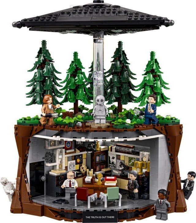 Джиллиан Андерсон снялась в рекламе набора LEGO по «Секретным материалам»