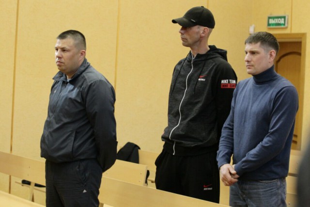 В Мордовии бывшие полицейские, подсунувшие марихуану 16-летнему парню, отделались условными сроками