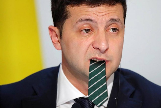Украина разорвала дипломатические отношения с РФ