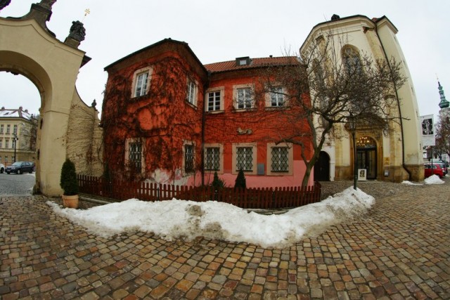 Прага