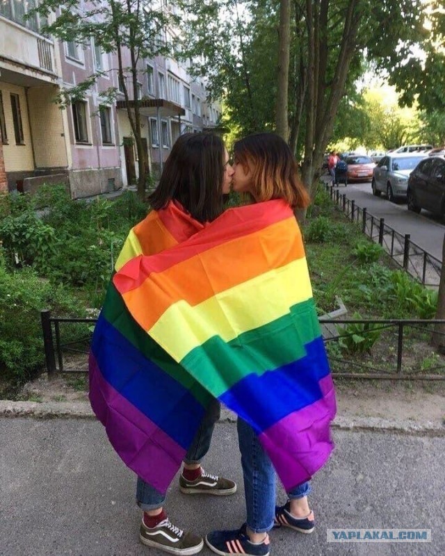 Педофил