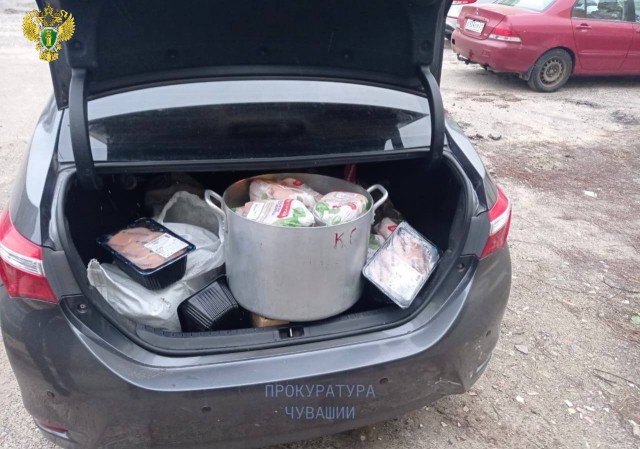 Не успели вывезти просрочку из столовой школы Новочебоксарска