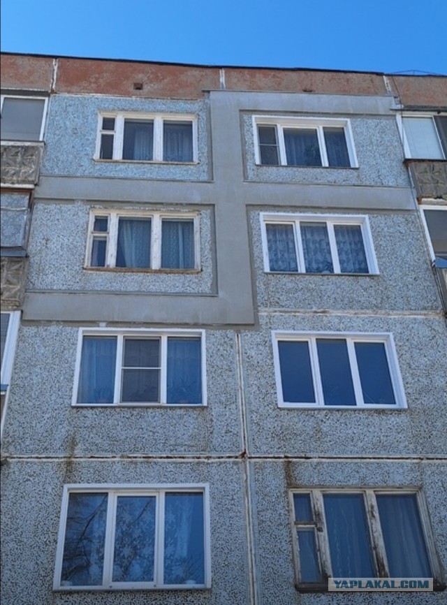 Утеплили стену дома