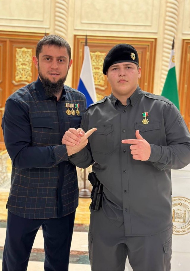 17-летний сын Рамзана Кадырова стал секретарём Совбеза Чечни — это третья должность Адама