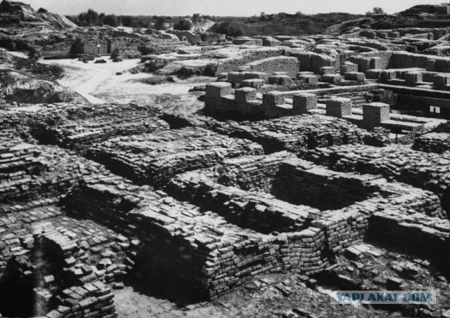 Между Индией и Пакистаном что-то происходит