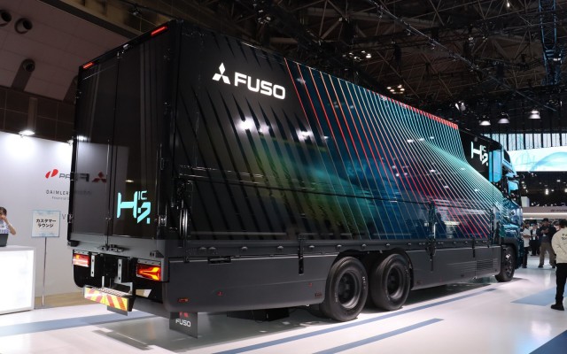 Mitsubishi Fuso экспериментирует с водородными грузовиками