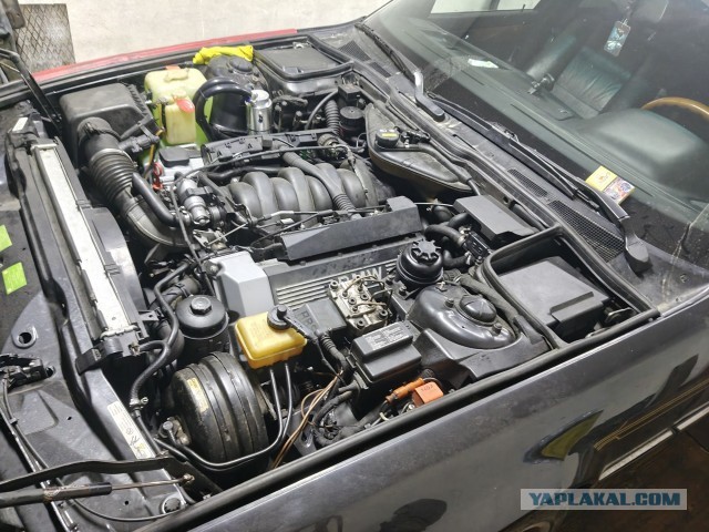 Кто все эти люди, которые плачут по V8, но сами ездят на 1.6?