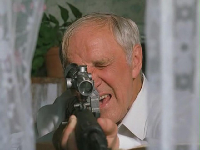 На Кубани дело о групповом изнасиловании...