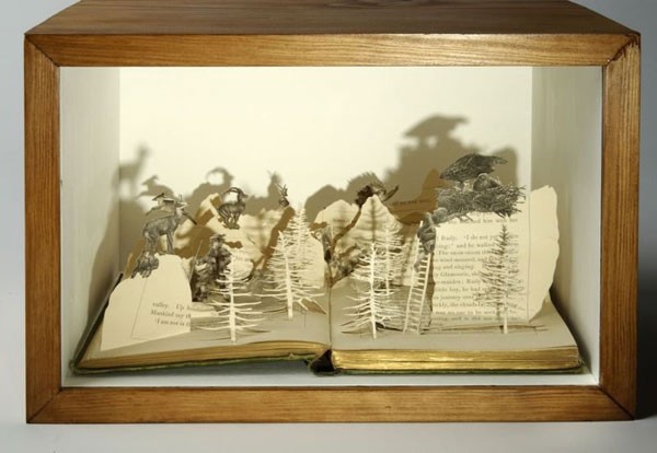 Креативные поделки из книжек (14 фото)
