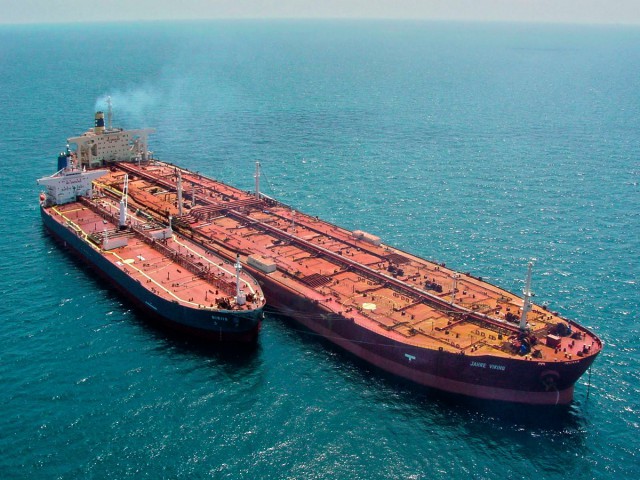 Самые большие нефтеналивные танкеры