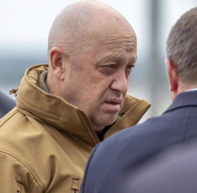 Пригожин назвал «эротическими фантазиями» прогнозы Медведева