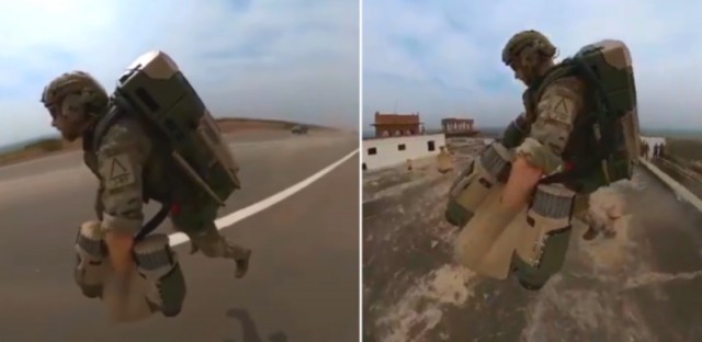 В индийской армии прошла демонстрация реактивного ранца