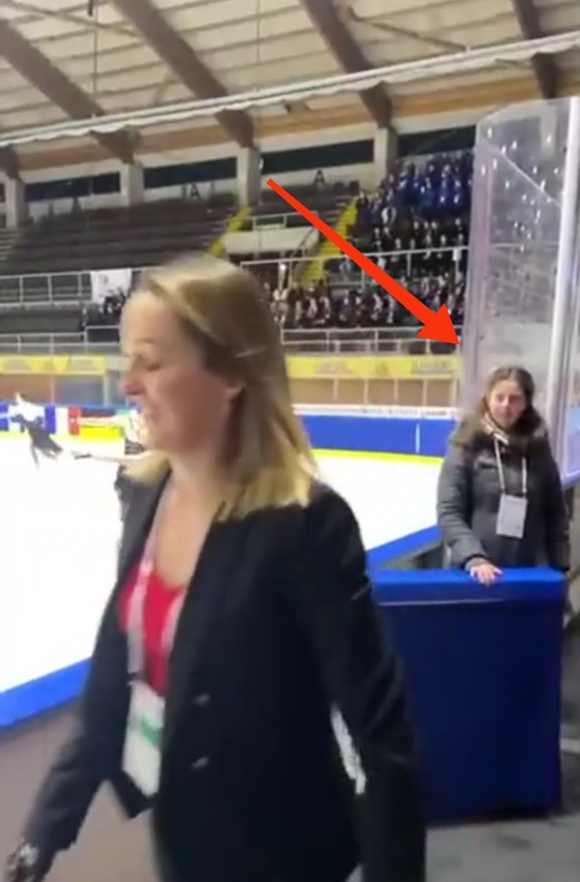Там вакансия подгоняльщика не свободна, случайно?