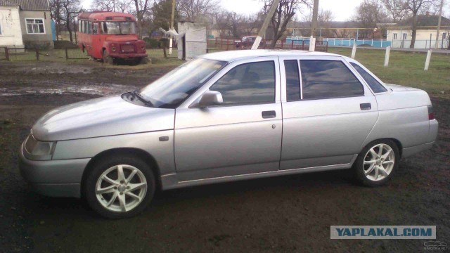 На улицах Москвы заметили Lada Aura