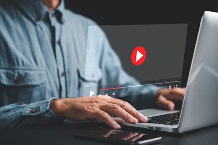 YouTube в России полностью заблокируют через 3-5 месяцев, — председатель совета фонда развития цифровой экономики Герман Клименко
