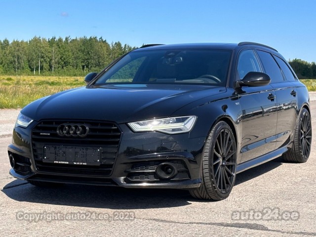 УАЗ идет по пути Volkswagen, Jeep и Mini: отечественный производитель внедорожников отказался от хромированной эмблемы!