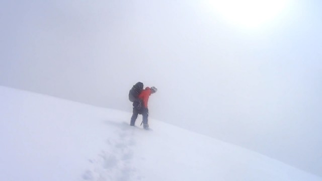 SHOT: группа российских альпинистов застряла на вулкане Сидли в Антарктиде