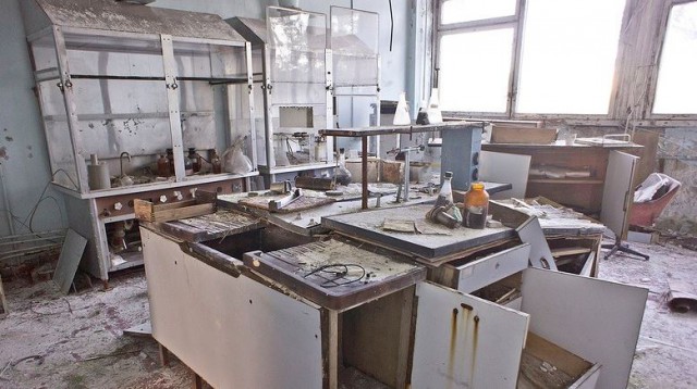 Заброшенное НИИ средств защиты.