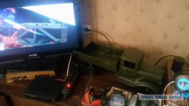Игрушки СССР. Большие железные грузовики