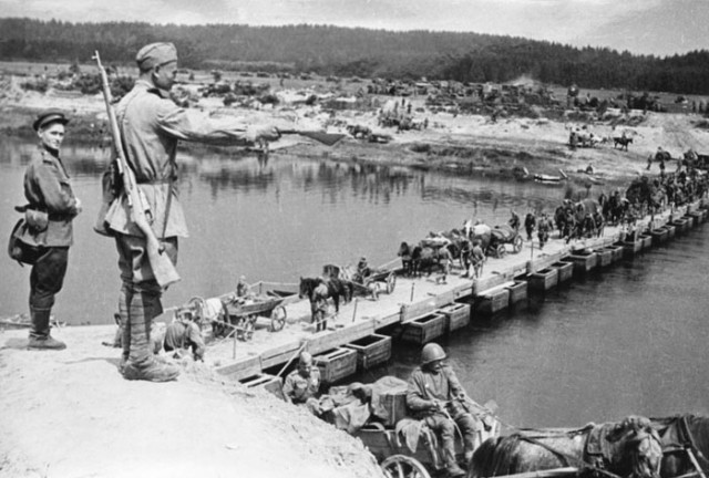 10 ударов 1944 года. 8 часть.