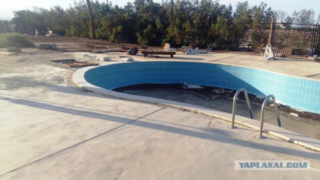 Поход на заброшенный отель Yara Beach Club в Египте