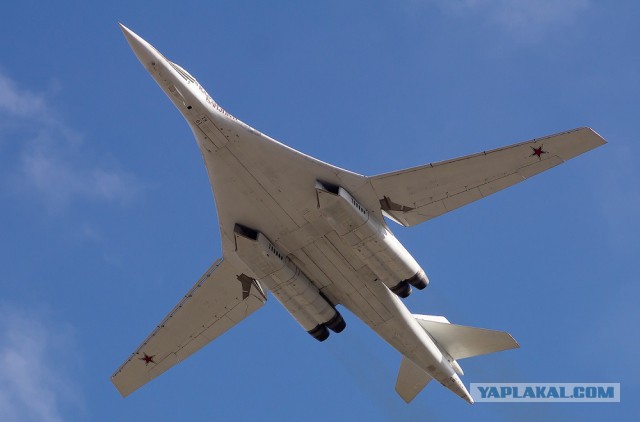 Ту-160