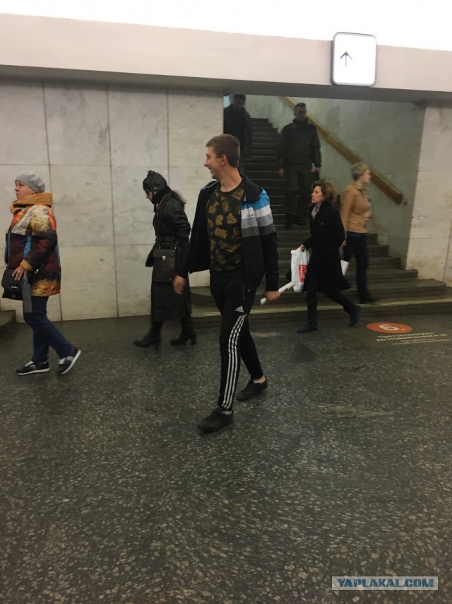 Модники из нашего метрополитена