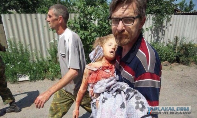Пять лет назад в Донбассе погибли журналисты ВГТРК Игорь Корнелюк и Антон Волошин
