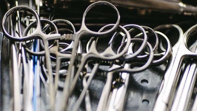 Впервые в мире успешно пересажено глазное яблоко человека