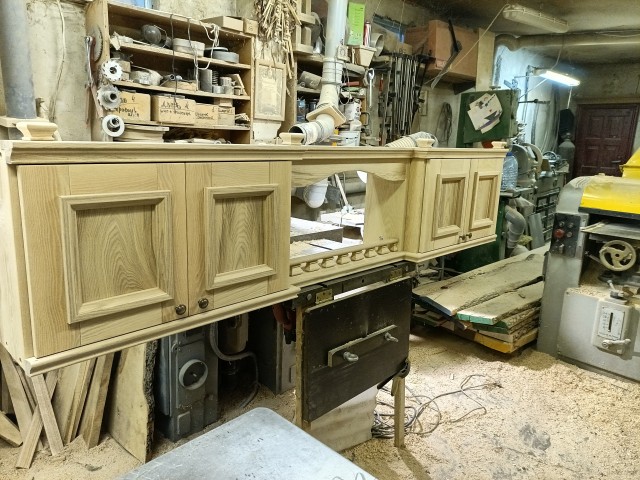 Кресло в стиле Кантри