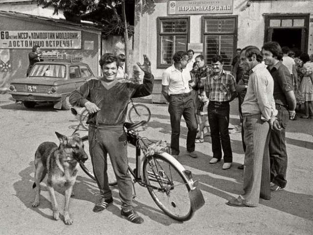 Каким был советский adidas? Кроссовки были главной мечтой модников и стоили как две зарплаты