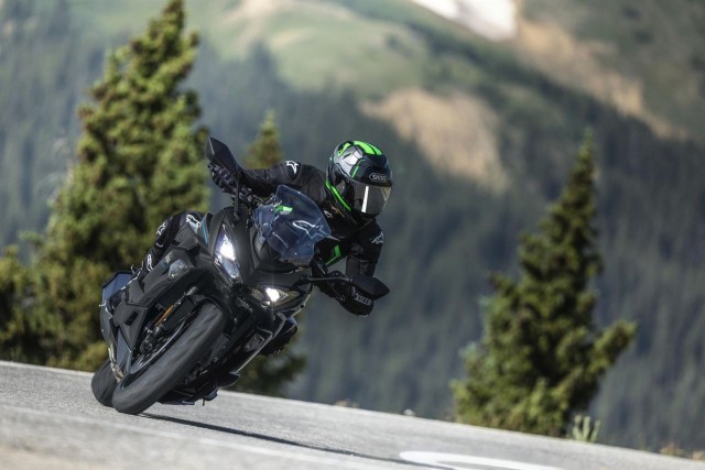 Возвращение легенды: Kawasaki Ninja 1100SX 2027 представлена с двигателем 1099 см³, новые цвета и технологии