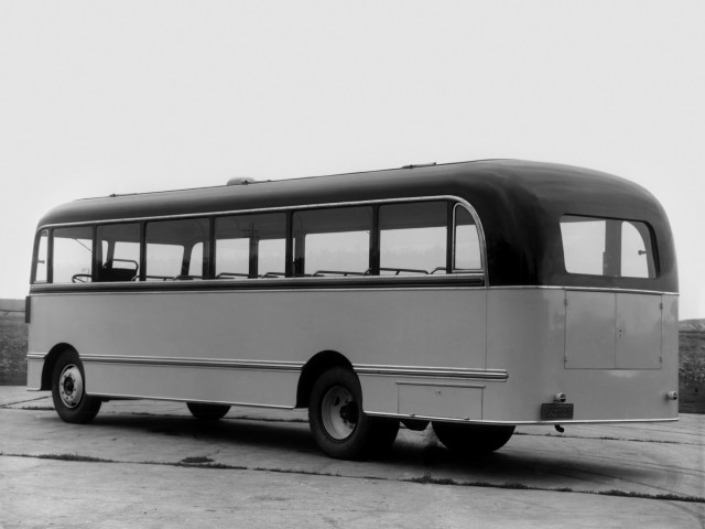 Игра на ЯПе: Угадай АВТО-8