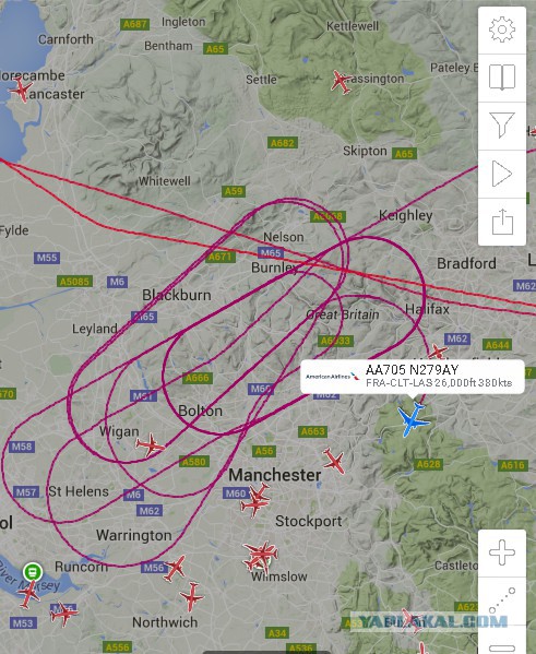 Самолет American Airlines AA705