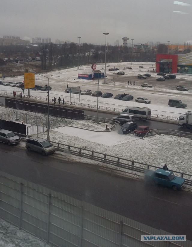 А из нашего окна...