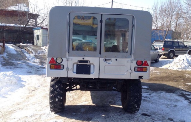 Нечасто встречающейся внедорожник - Toyota Mega Cruiser