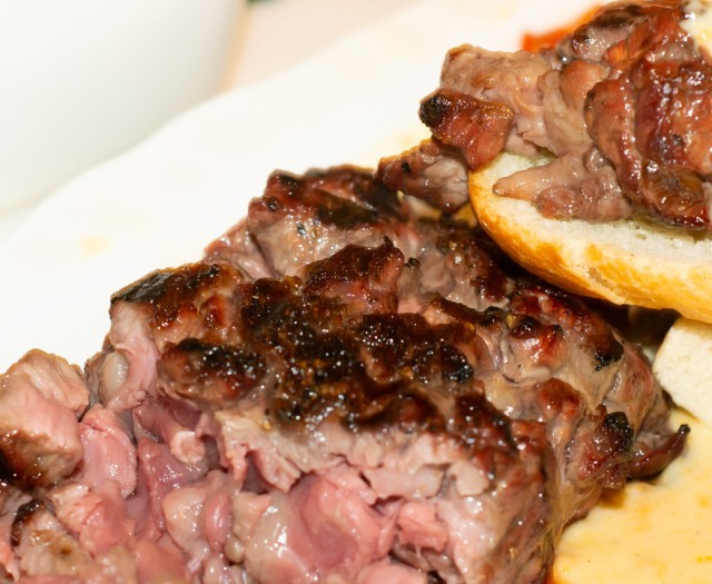 Кулинария: Филадельфийский Сырный Стейк или Фили Стейк.