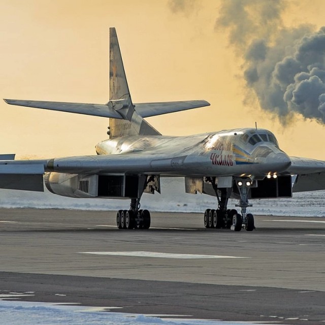Возрождение «Белого лебедя» - совершил первый полёт Ту-160М