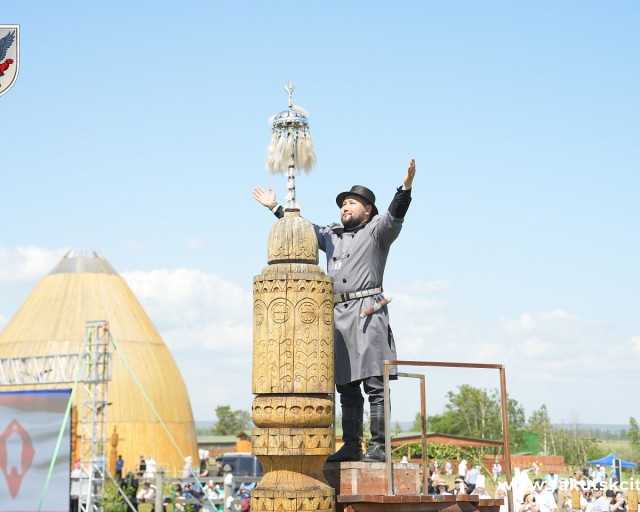 Мэр Якутска Евгений Григорьев предложил отправлять бездомных в трудовые лагеря