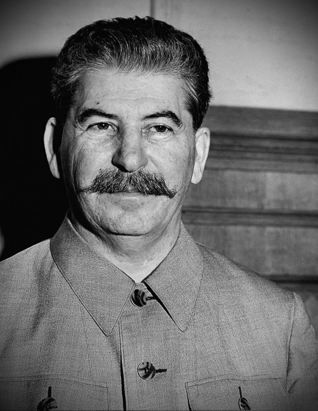 Китайский Сталин больше похож на оригинал, чем в российском кино   