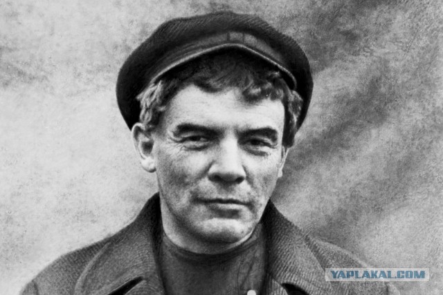Жизнь Ленина в 35 фотографиях