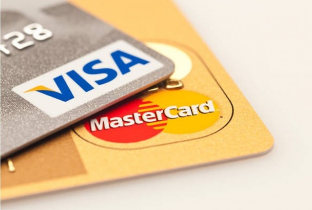 Карты Visa и Mastercard должны уйти с российского рынка
