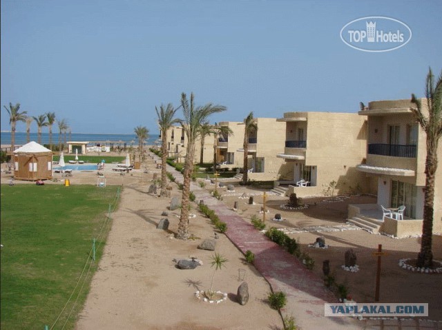 Поход на заброшенный отель Yara Beach Club в Египте