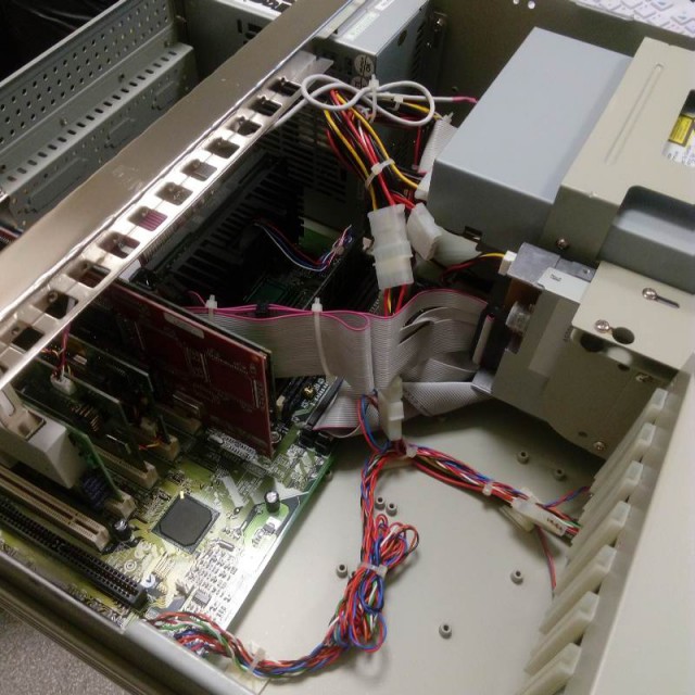 Капсула времени.Intel Pentium 2/1999 года.