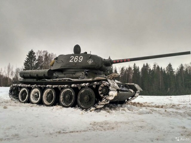 Никому, случаем, в хозяйстве танк Т-34 не нужен?