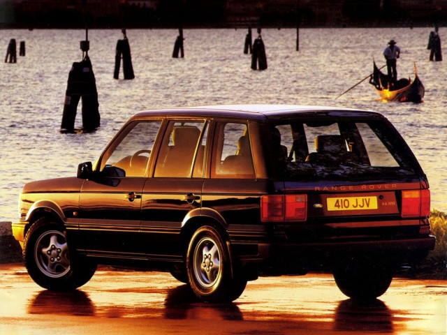 Самые роскошные автомобили 1990-х годов